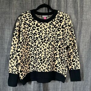 Vince Camuto cheetah knit sweater size XS